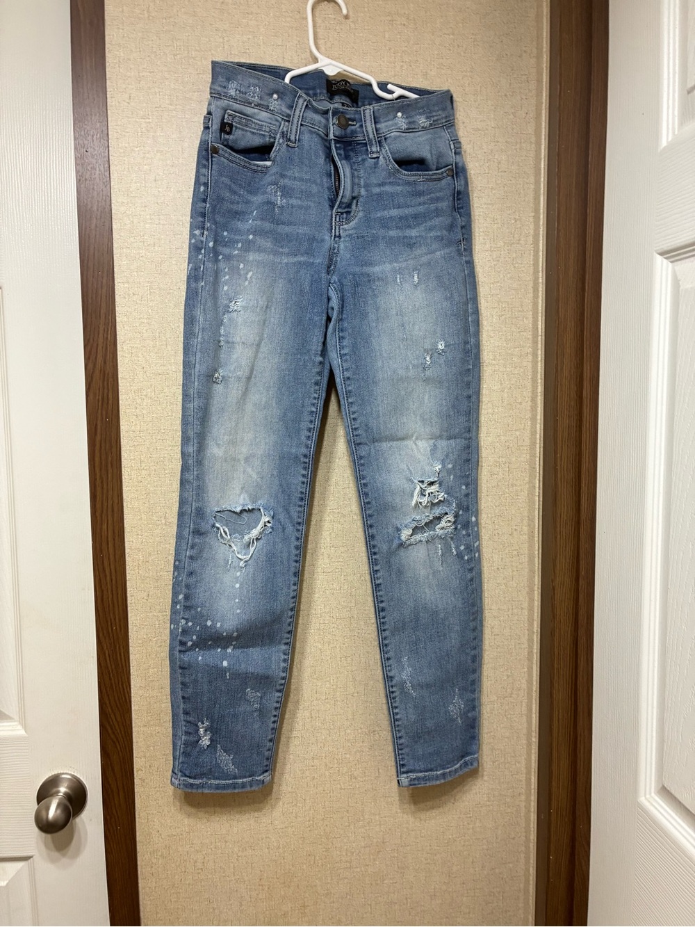 Judy Blue Light Blue Distressed Skinny Jeans